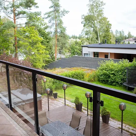 Villa Finnish With Pool And Sauna Near Helsinki *